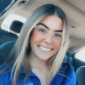 Meet your Posher, Kierstan